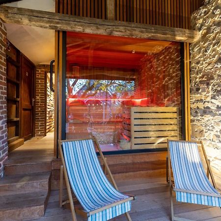 オベル Tynil Saint Jean: Renovated Old Barn + Nordic Bathヴィラ エクステリア 写真